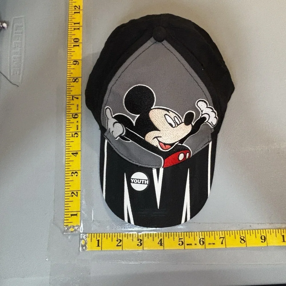 Disney Mickey Mouse Youth Size Ball Hat Cap Boys Kids Collectible Fun